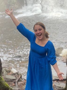 Meet your Posher, Isabella